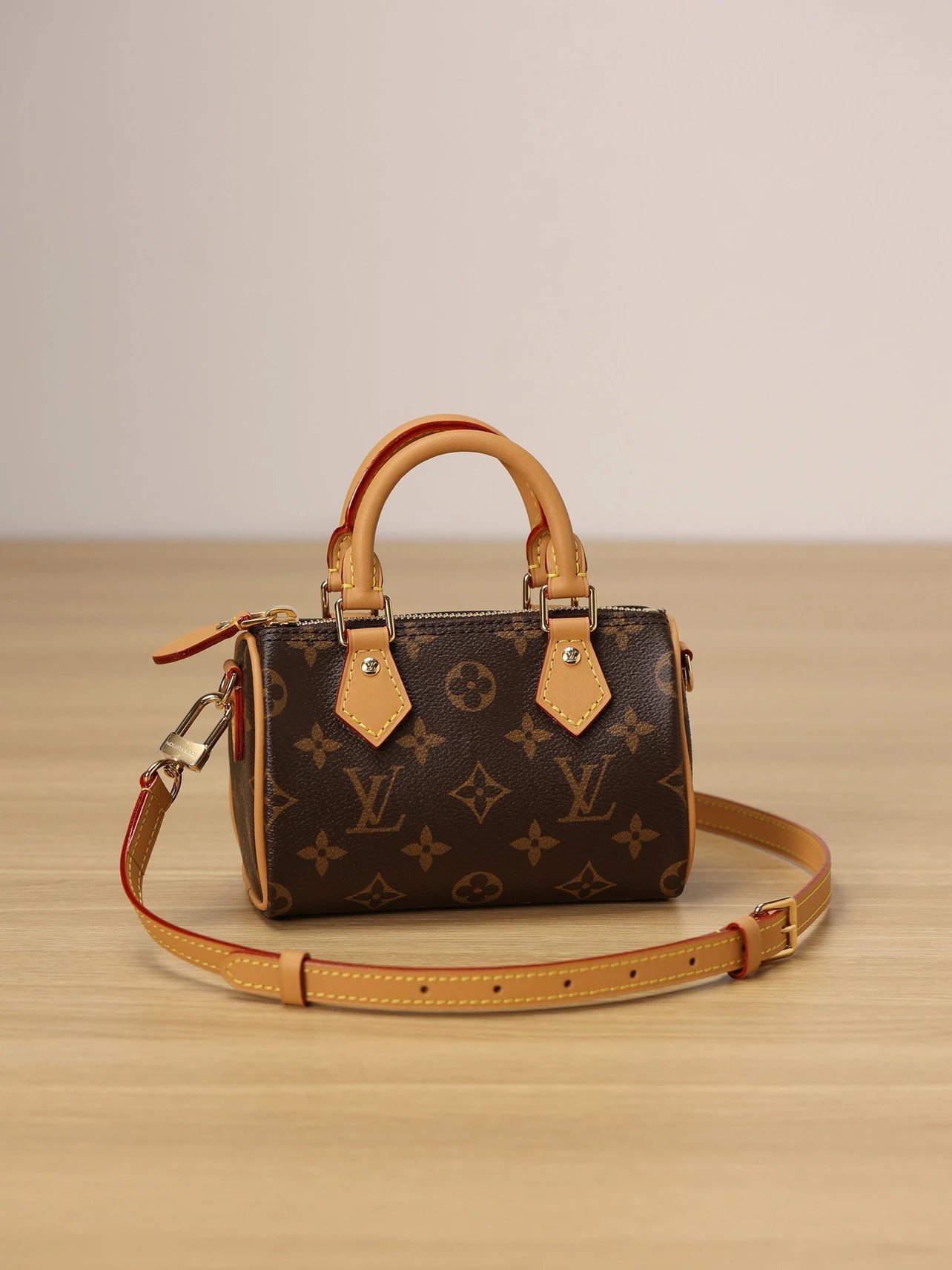 Louis Vuitton M81085 Nano Sedy 16 X 10 X 7.5