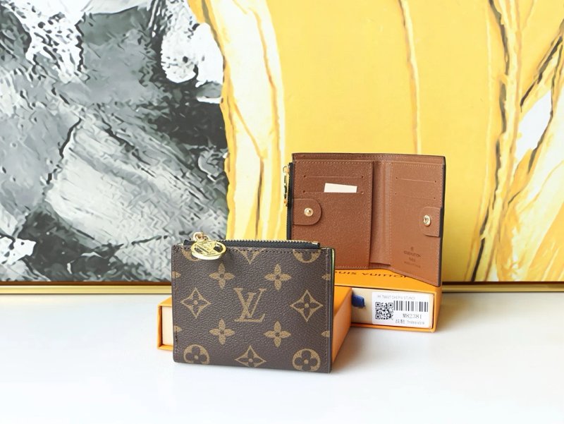 Louis Vuitton card holder