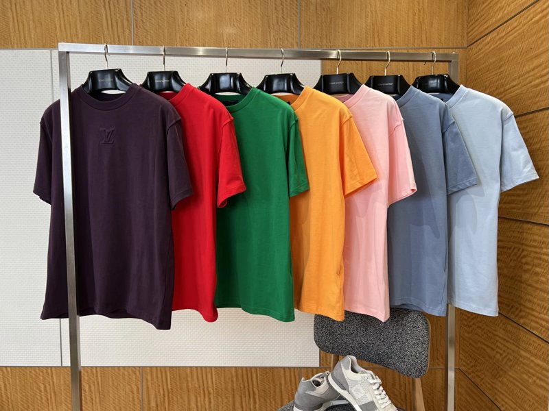 Tee from Vogue Square