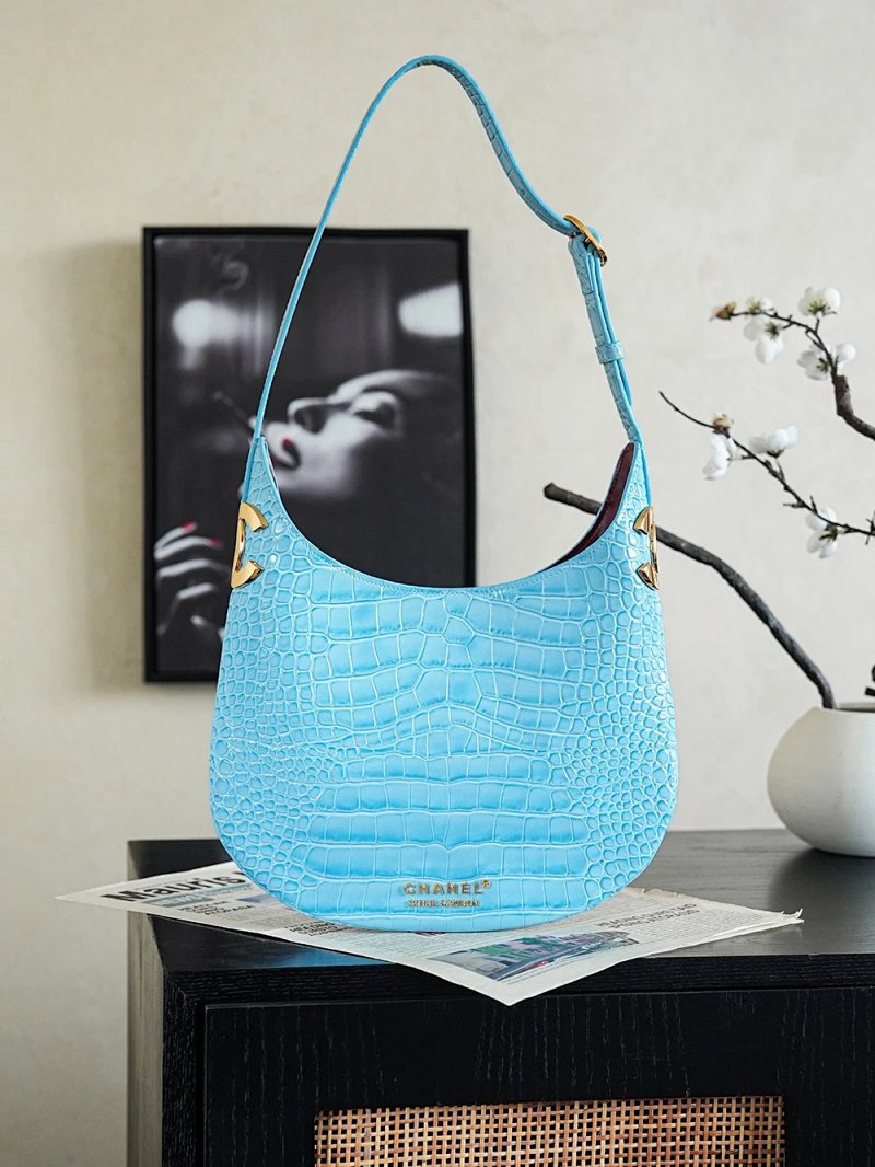Shoulder bag from Vogue Square