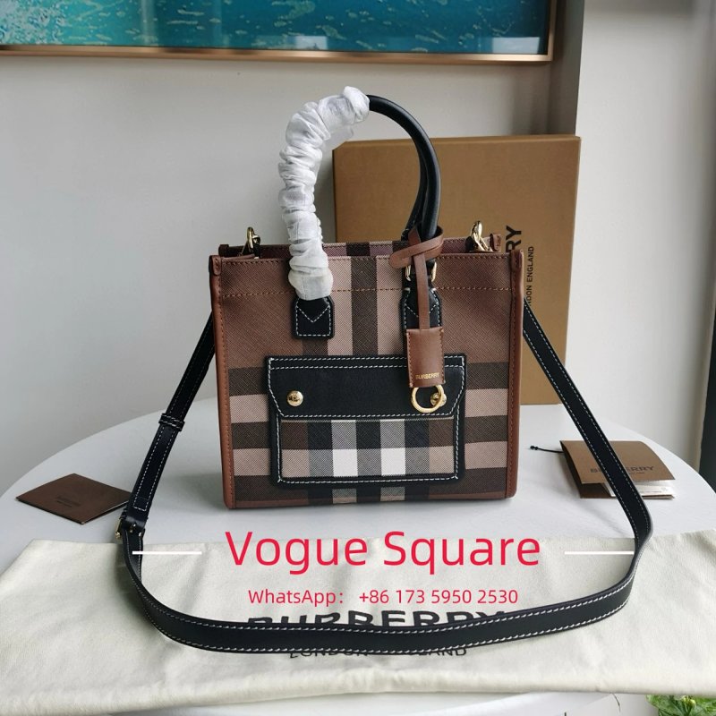 Shopping bag from Vogue Square