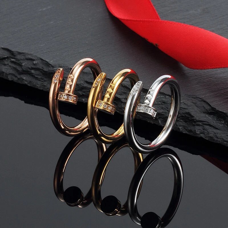 Ring from Vogue Square