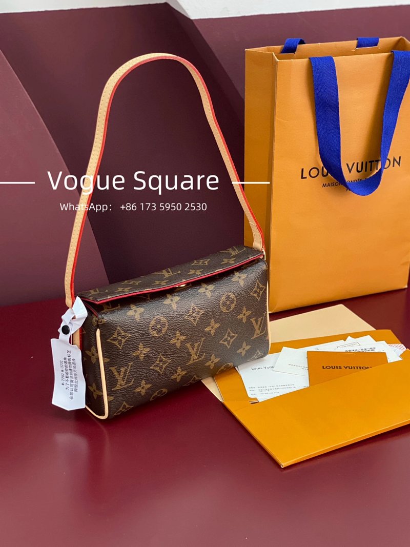 Shoulder bag from Vogue Square