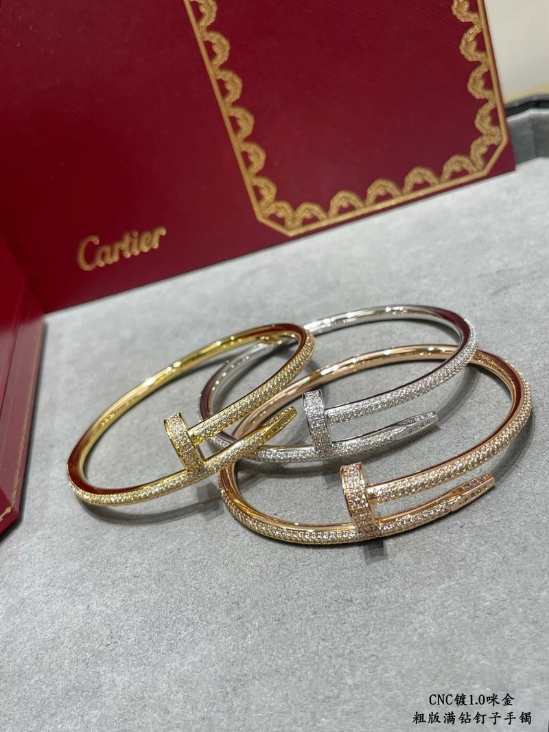 Bracelet from Vogue Square
