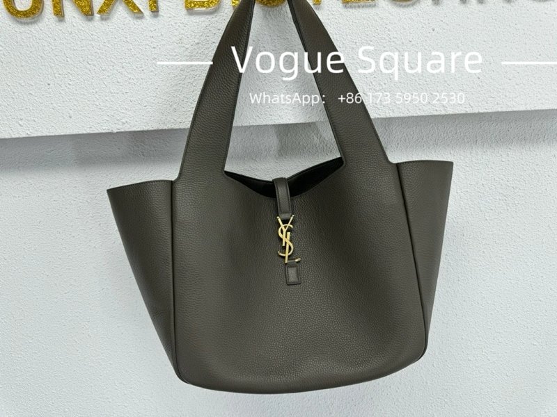 Shopping bag from Vogue Square