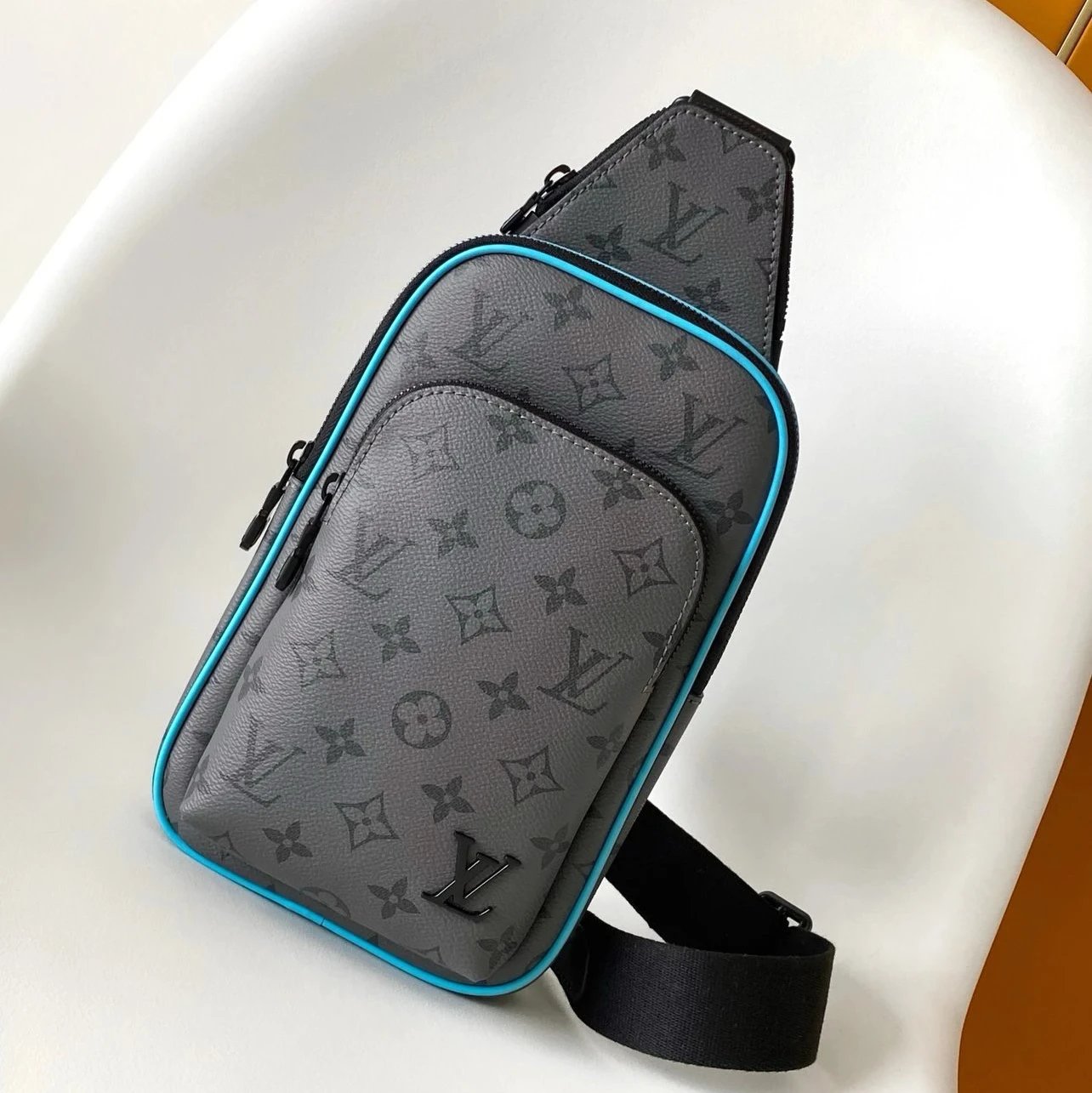 m11703 SKU image