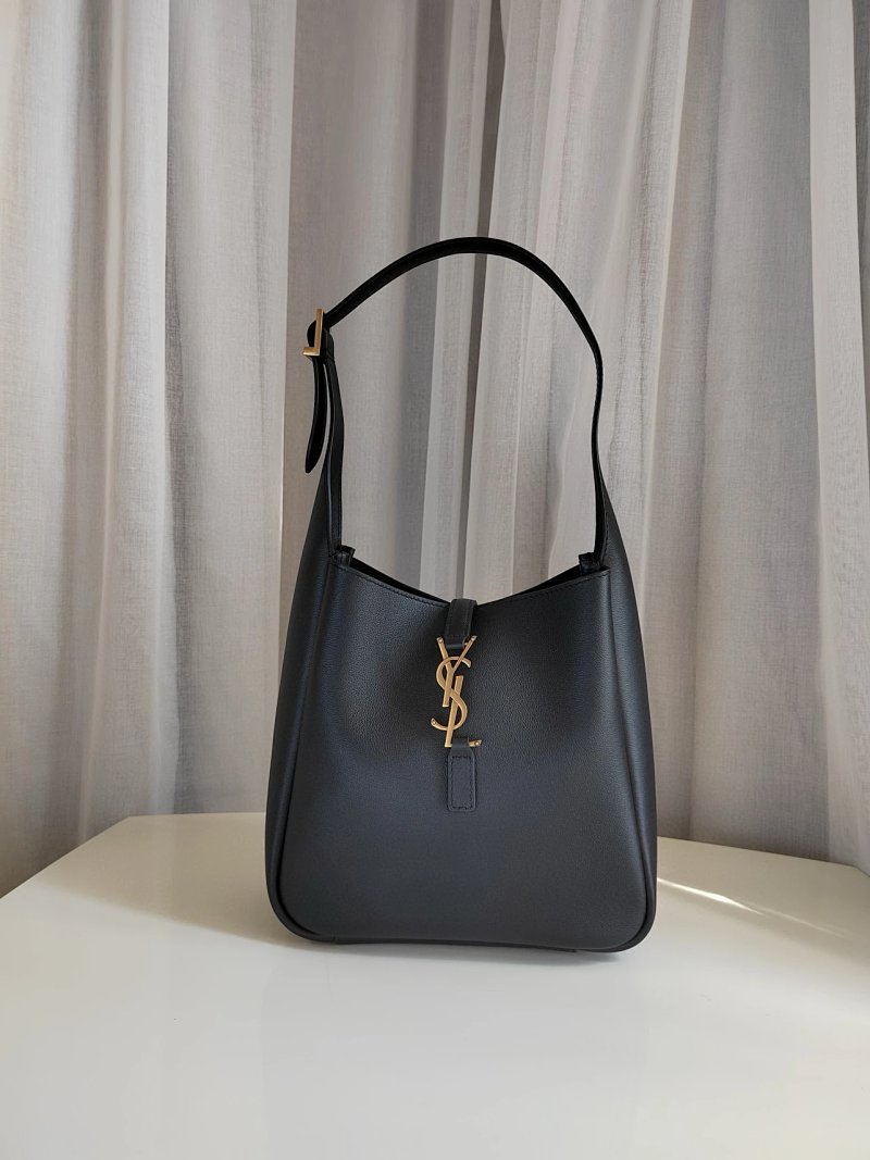 Shoulder bag from Vogue Square