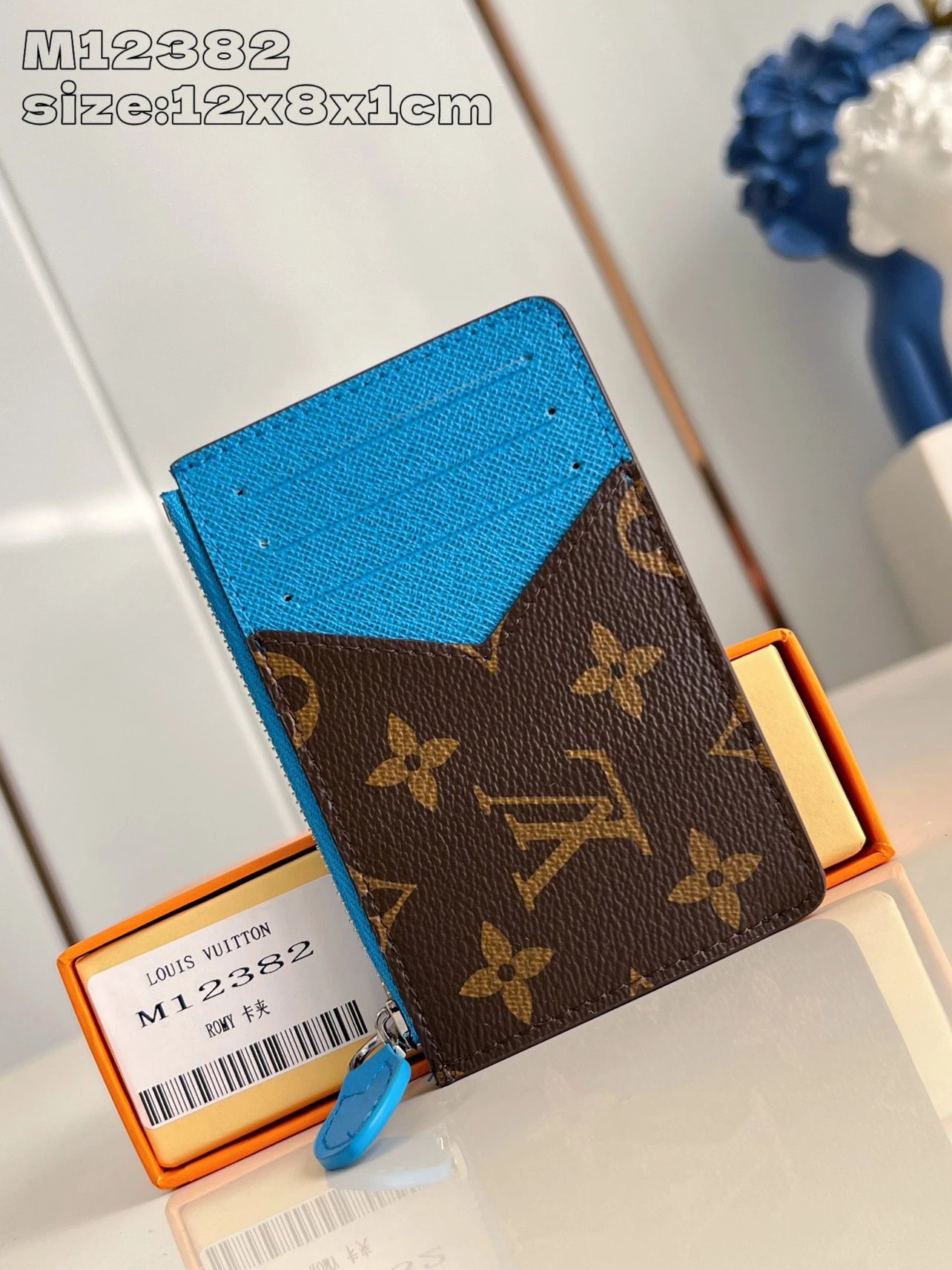 Card holder from Vogue Square