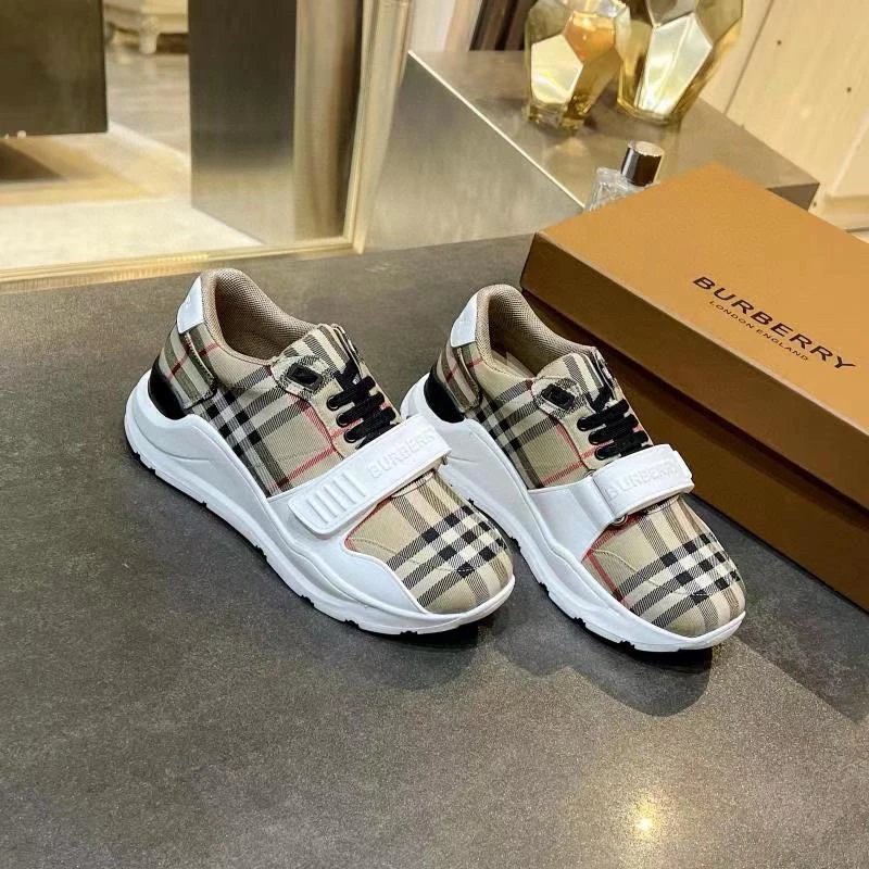 BBL sneakers WhatsApp:+1 213 956 3099