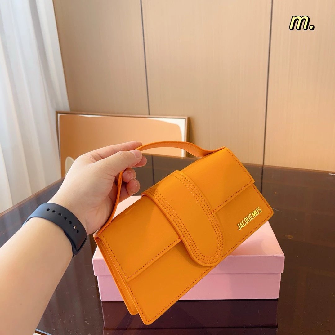 Jacquemus Orange Min