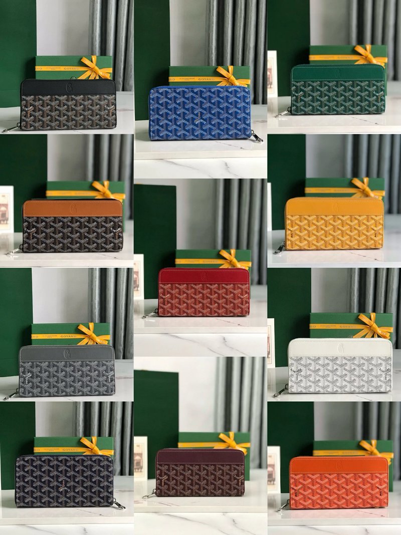 Wallet from Vogue Square