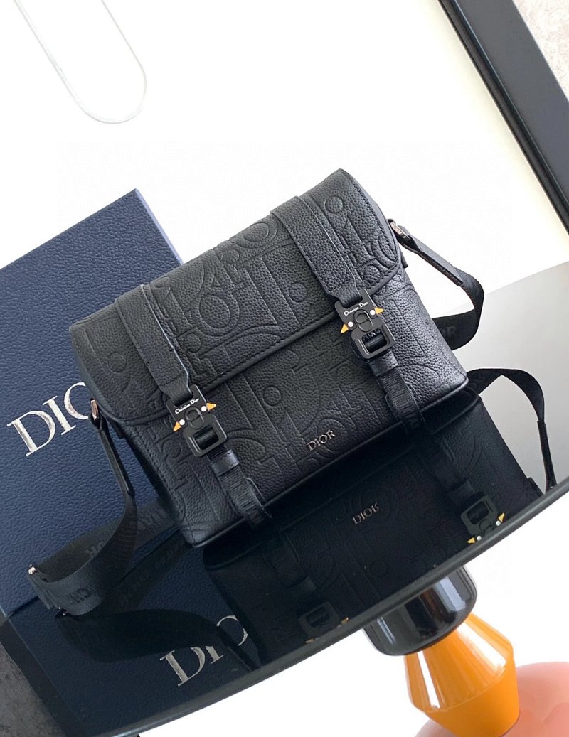 Messenger bag from Vogue Square