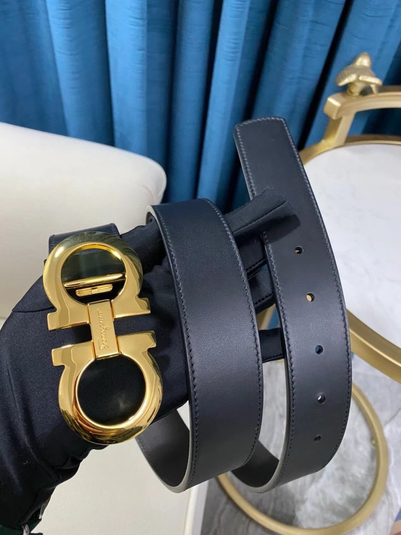Salvatore Ferragamo Gancini Embossed Leather Belt Gray - 59