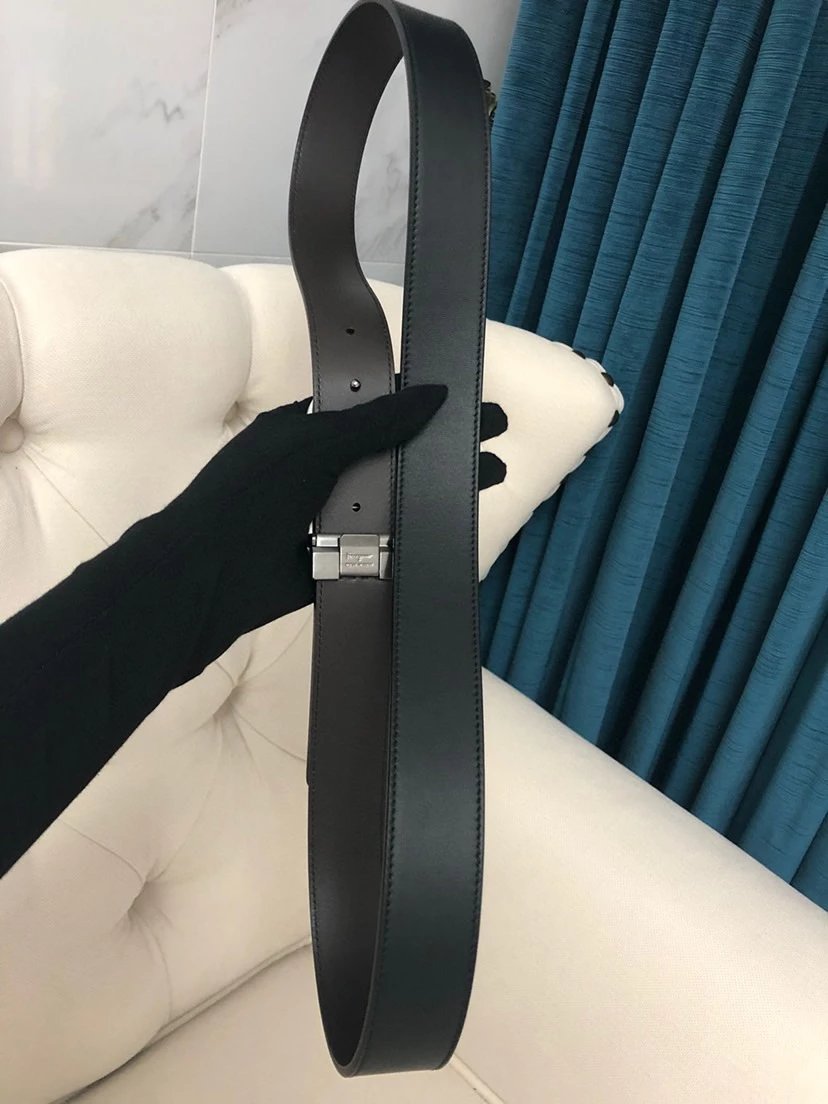 Salvatore Ferragamo Gancini Embossed Leather Belt Gray - 9