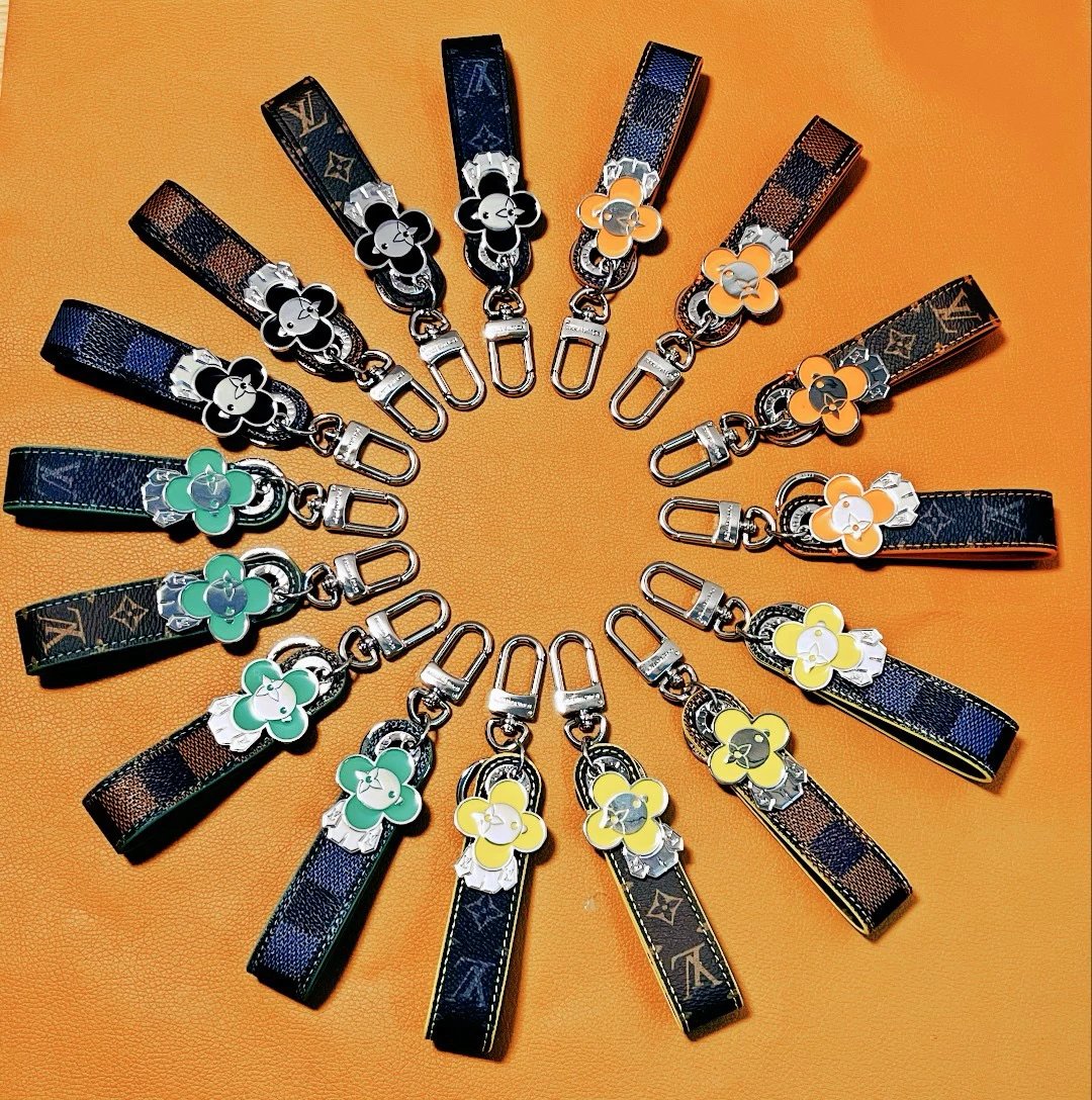 Louis Vuitton Keycha