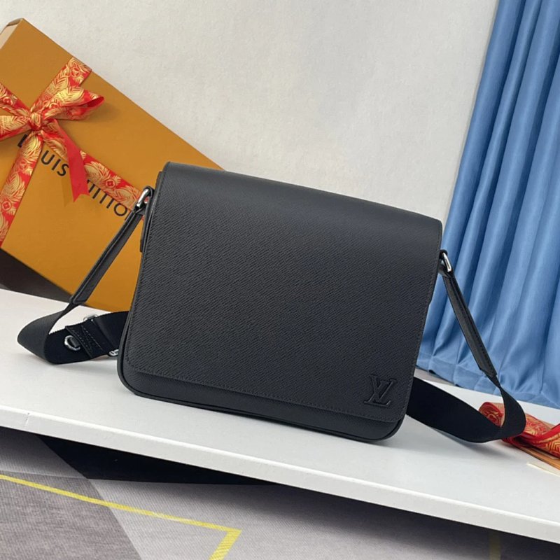 Louis Vuitton messenger bag