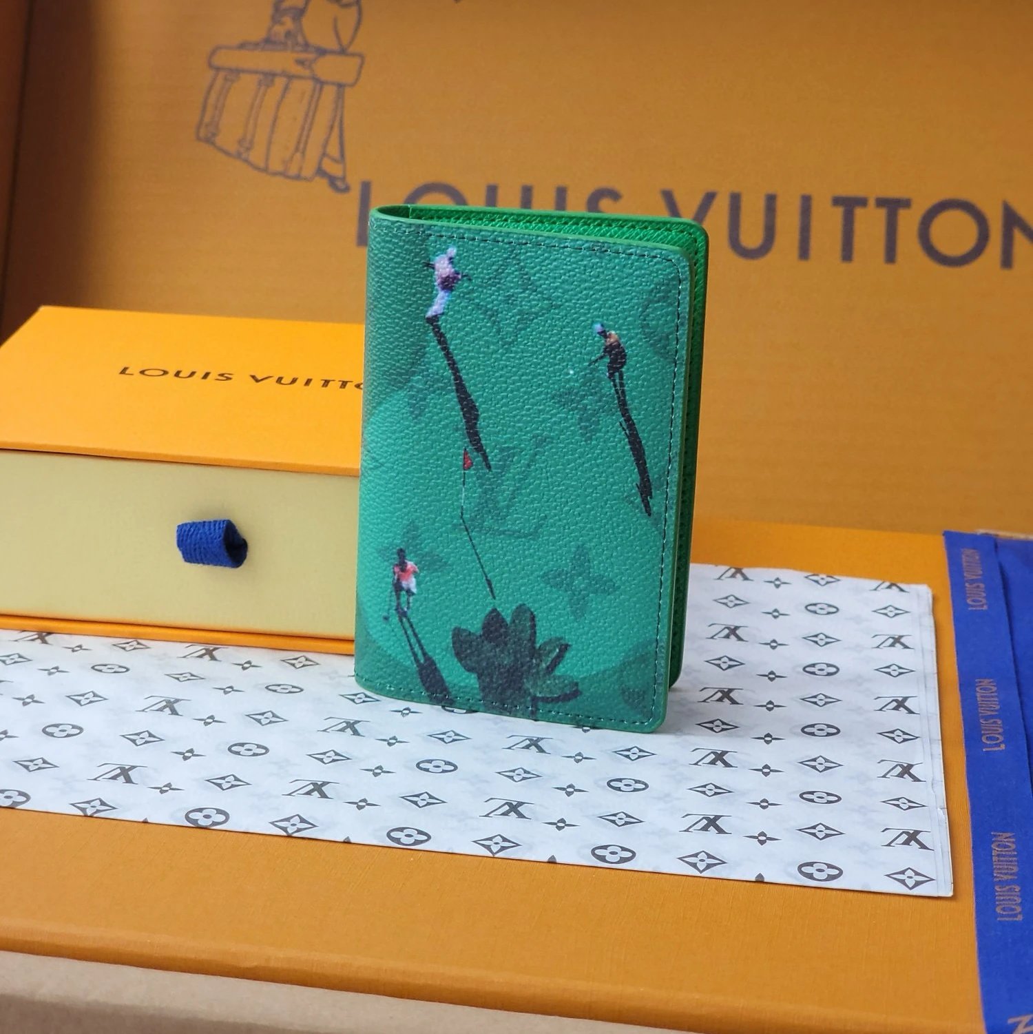 14880 wallet green vertical SKU image