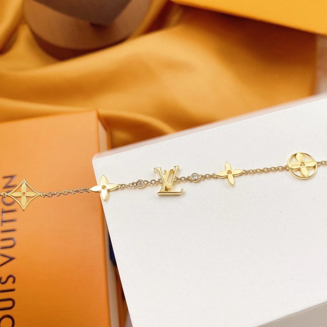 Louis Vuitton Gold B