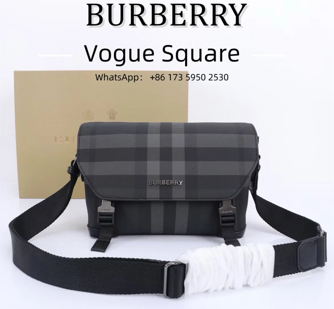 Burberry Vogue Squar