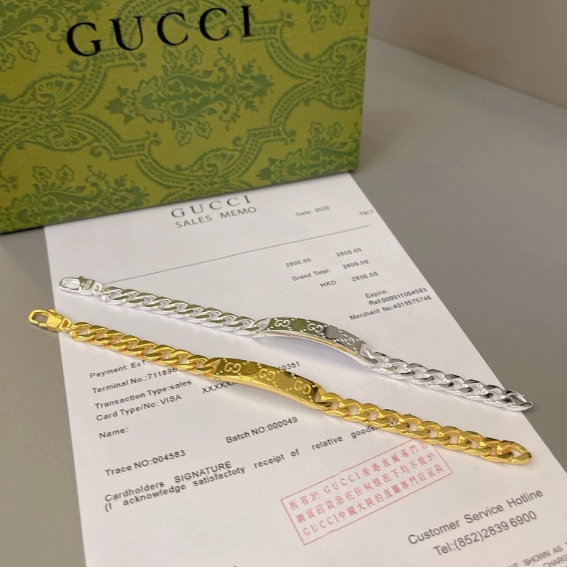 Bracelet from Vogue Square