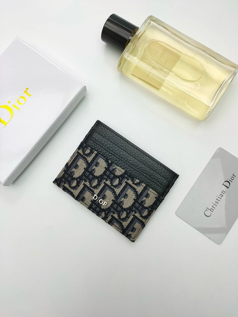Card holder from Vogue Square