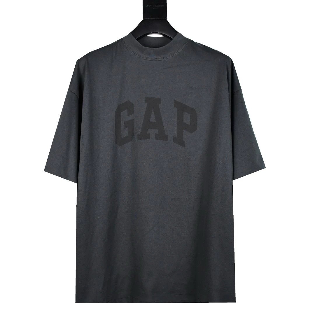 Gap Black Short Slee