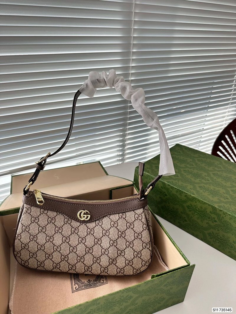 Shoulder bag from Vogue Square