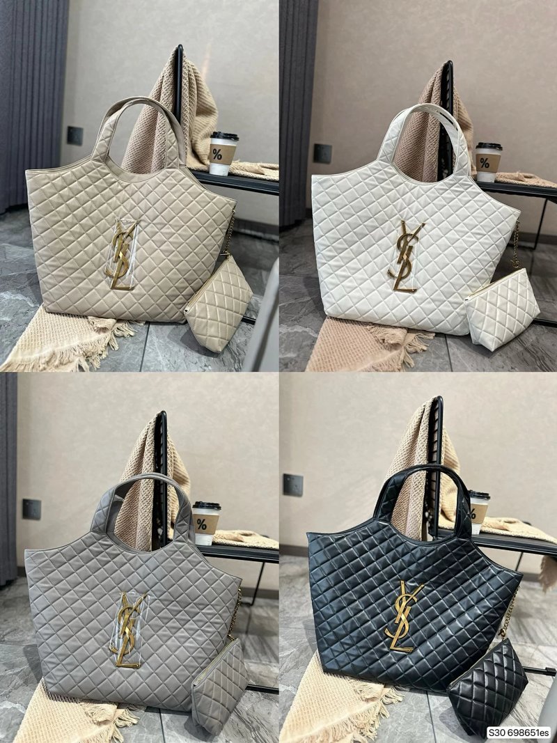 Tote bag from Vogue Square