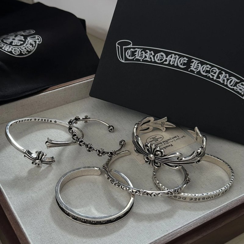 Bracelet from Yin Kuang's Shop