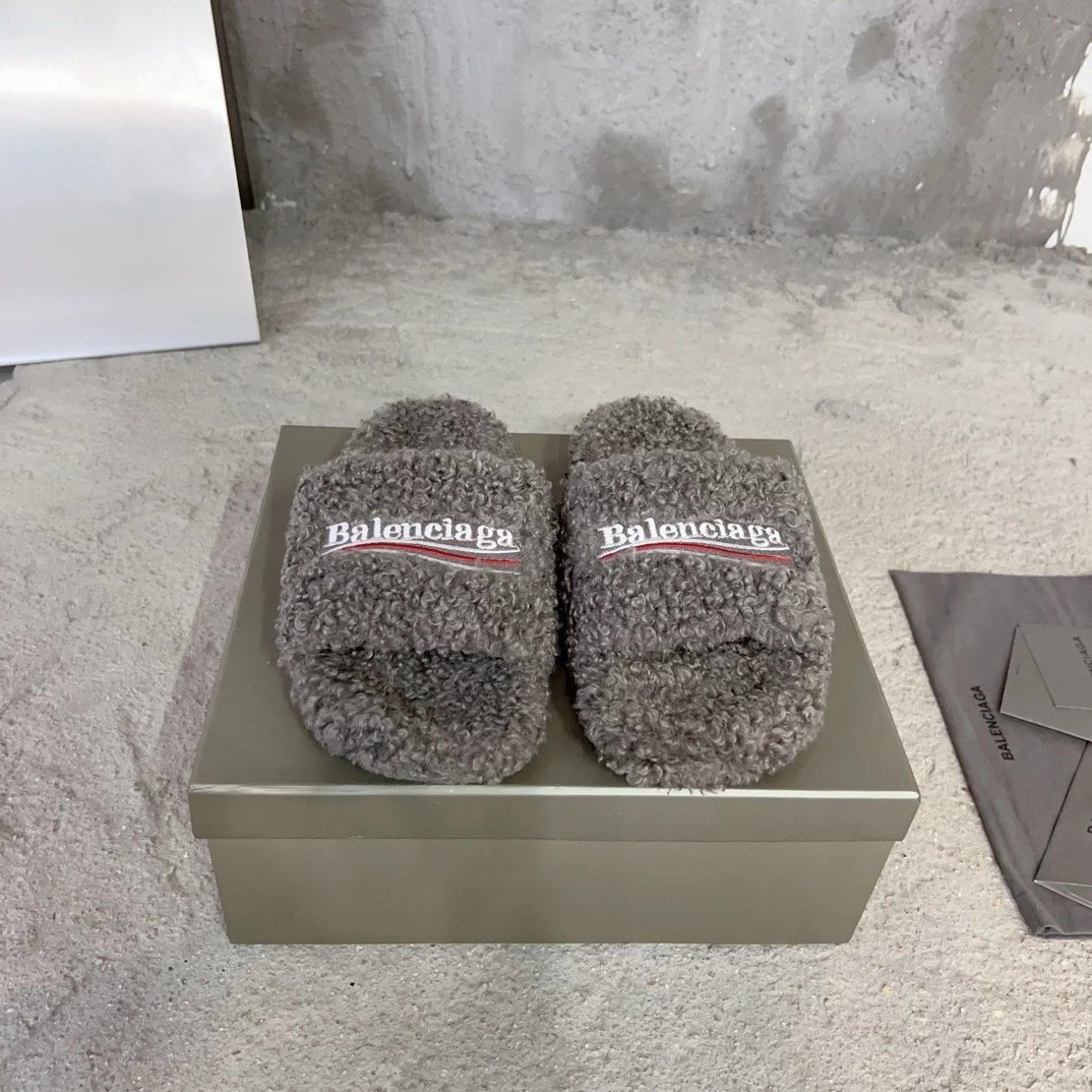 Balenciaga Slippers Embroidered Logo Teddy — As shown in Figure 3