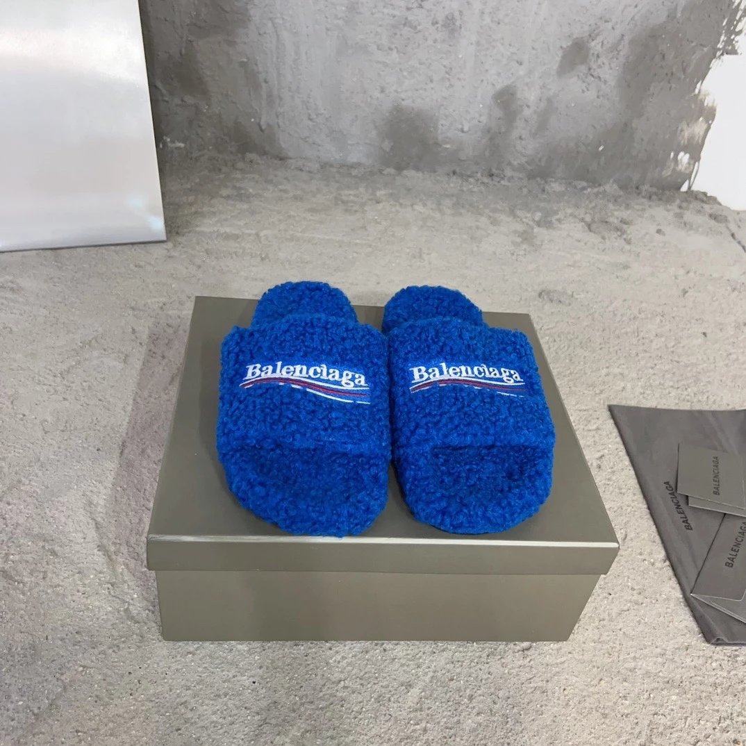Balenciaga Slippers Embroidered Logo Teddy — As shown in Figure 4