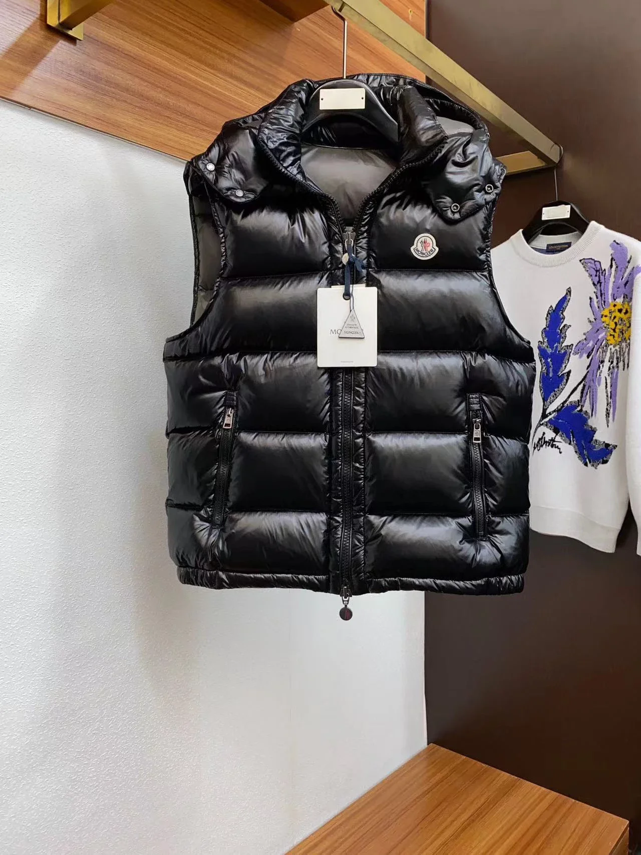 Moncler Chaleco con Capucha
