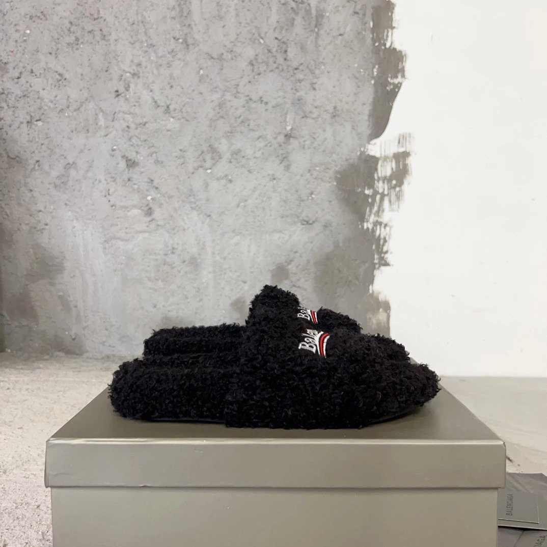 Balenciaga Slippers Embroidered Logo Teddy image 6