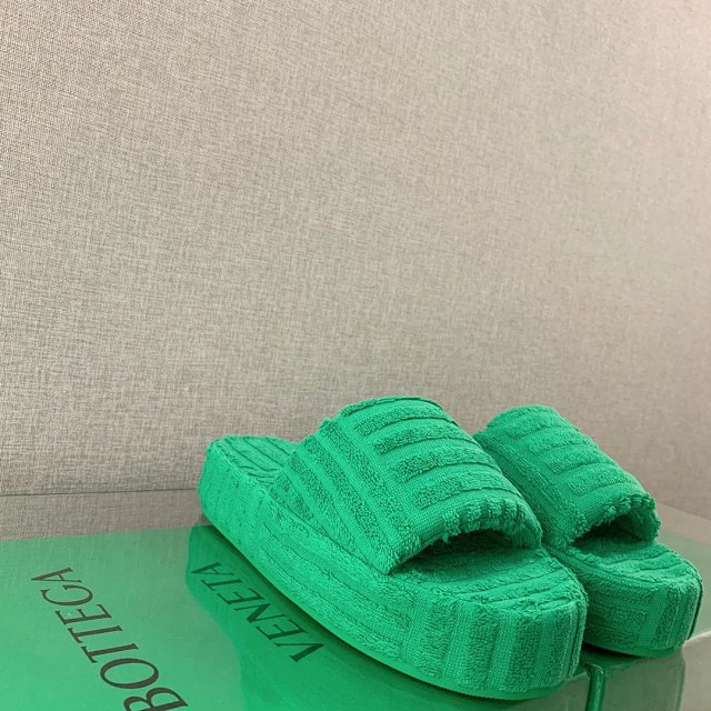 Bottega Veneta Slippers: seller detail photo 2
