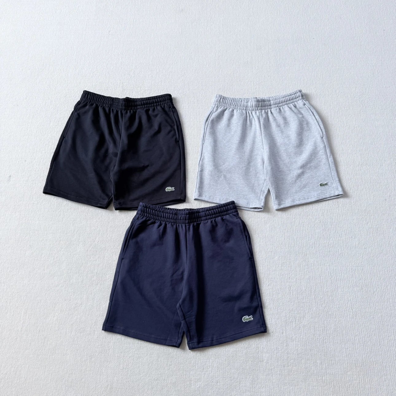 Hang tag price 790, 🐊 Home pure cotton looped shorts, evergreen basic style, embroidered small label