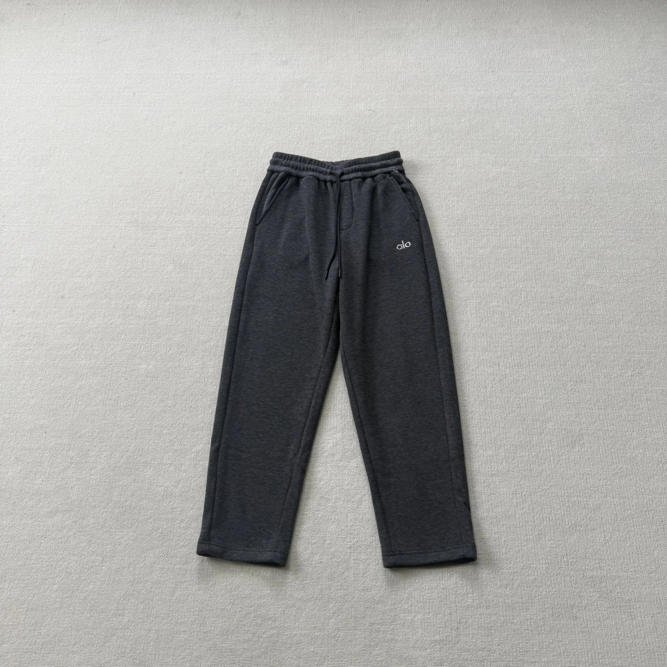 [Warm Enough for Winter with One Pair, Faux Cashmere Fabric + Fleece Lining] A1O Minimalist Premium Solid Color Straight-Leg Sweatpants Unisex