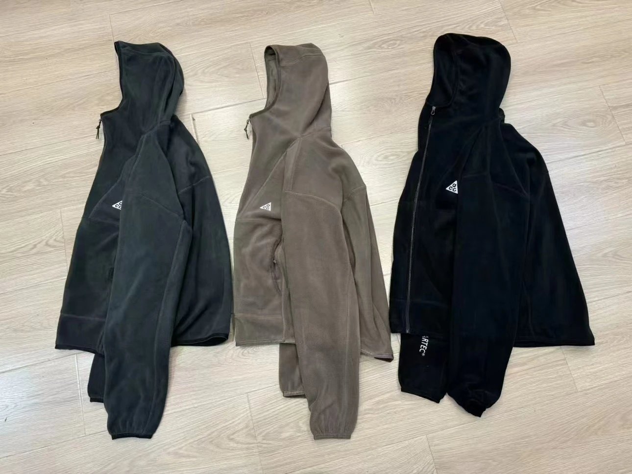 Off-Season Flash Sale: Don't Miss Out! ACG Men's Solid Color Hooded Zip-Up Fleece Jacket