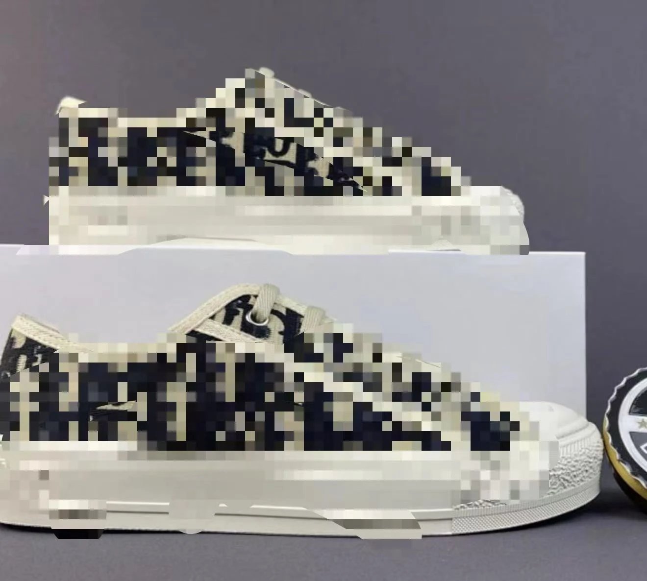 Trendy chinese style women’s athletic sneakers