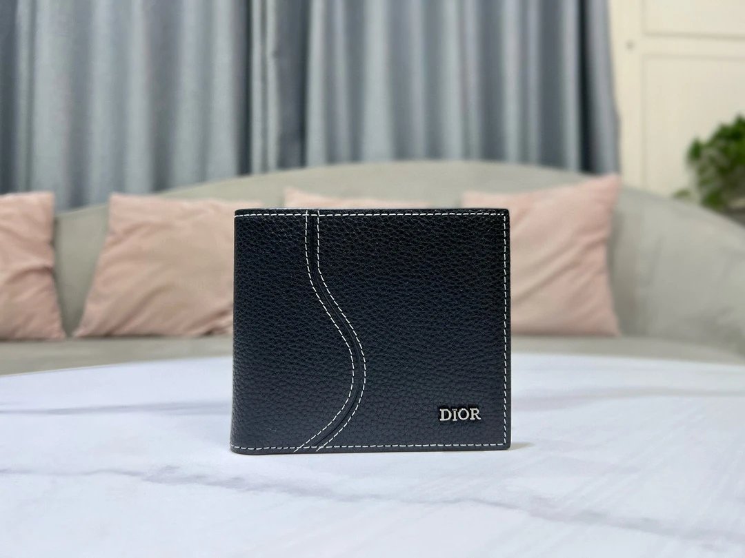 Dior Wallet