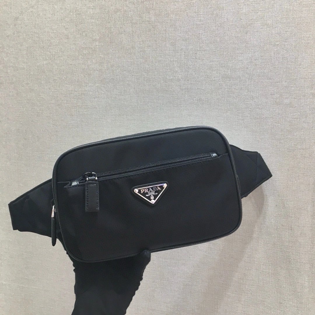 Fashion Casual Nylon Shoulder Bag for Men, Waterproof, Versatile Styling