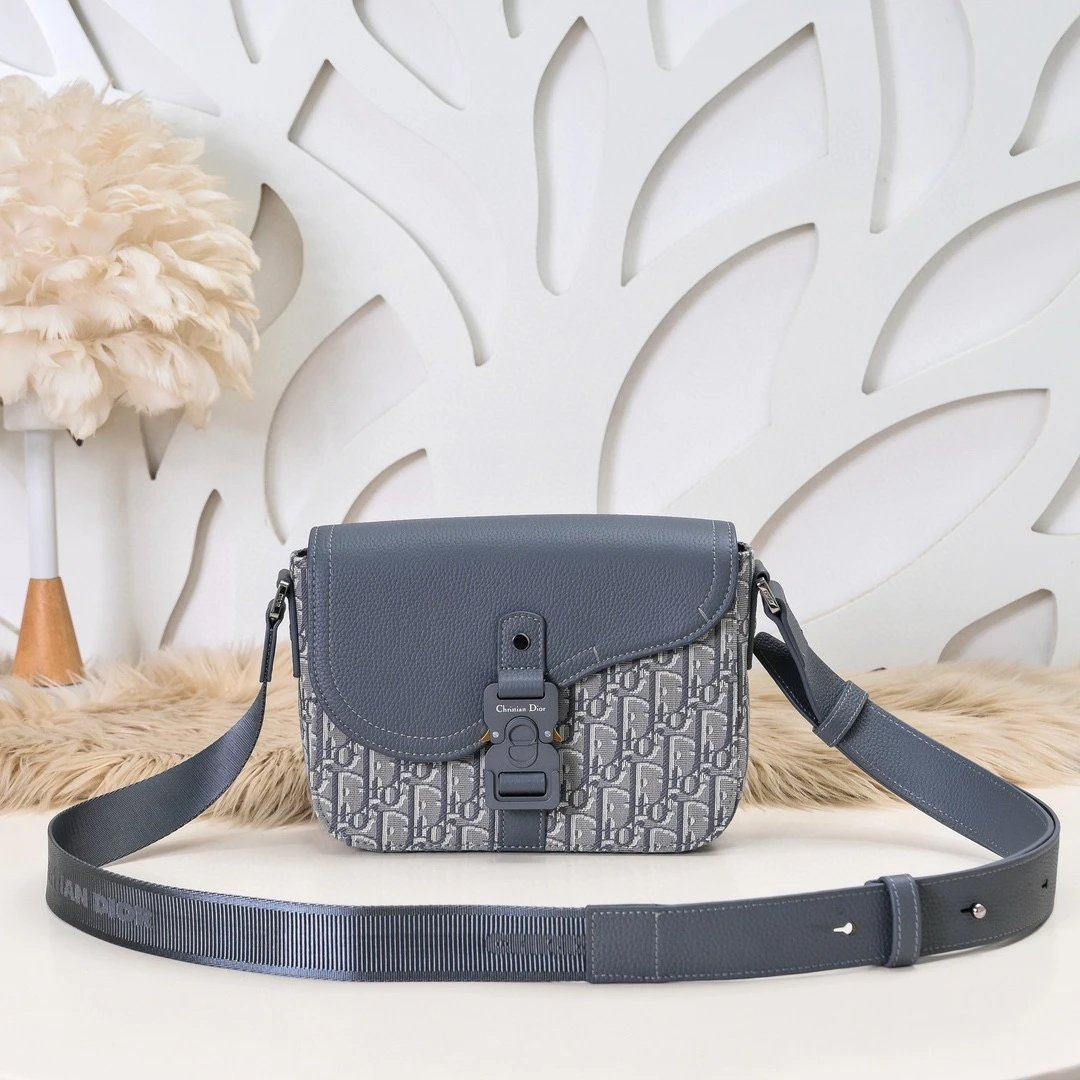 Christian Dior Saddle Bag