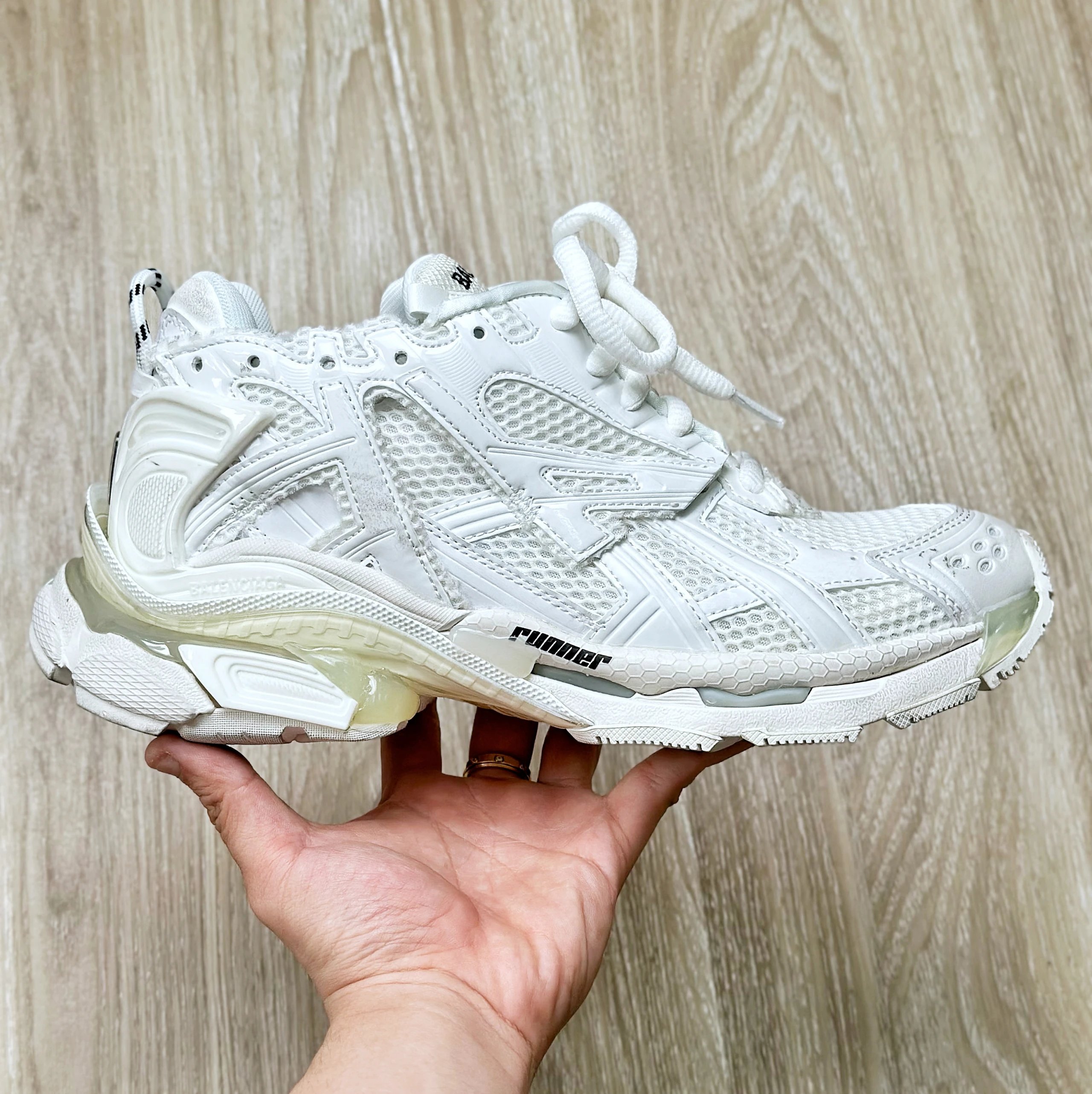 RUNNER WHITE 9000