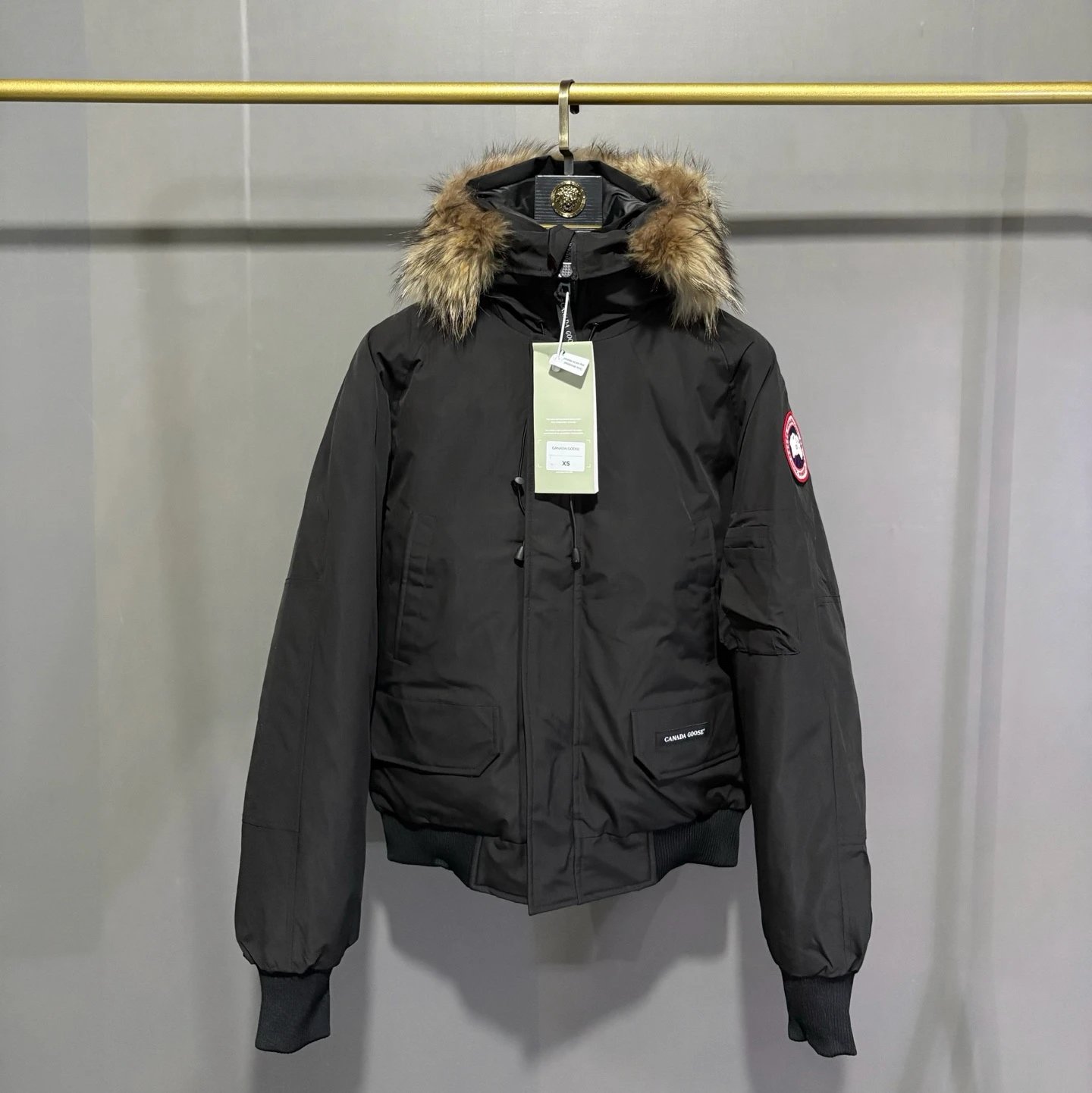 01 Black