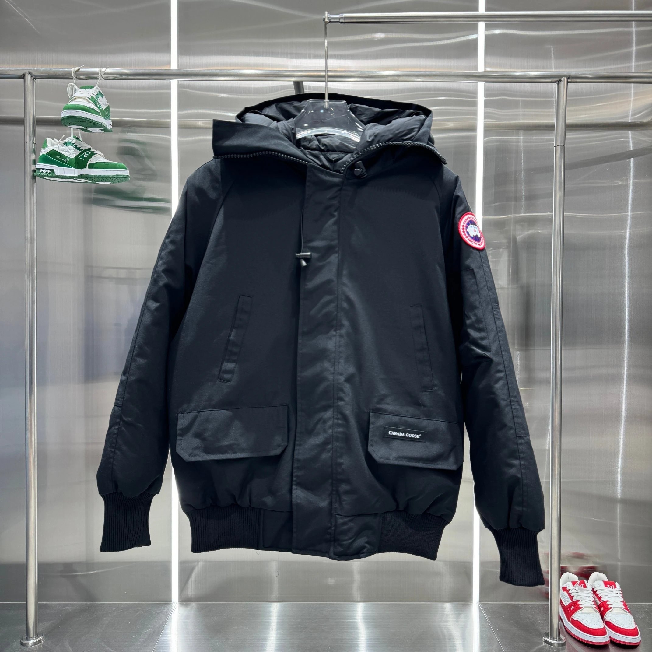 01 Black Red Label High Quality