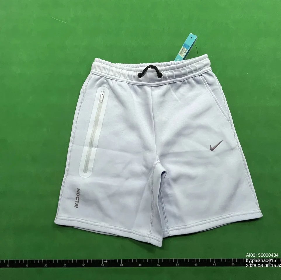 Shorts purple