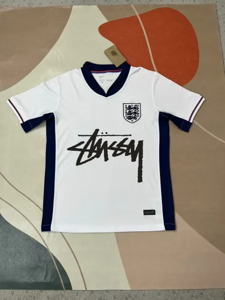 CBF Brazil x Artist Collaboration Christ the Redeemer Graphic Jersey - 14