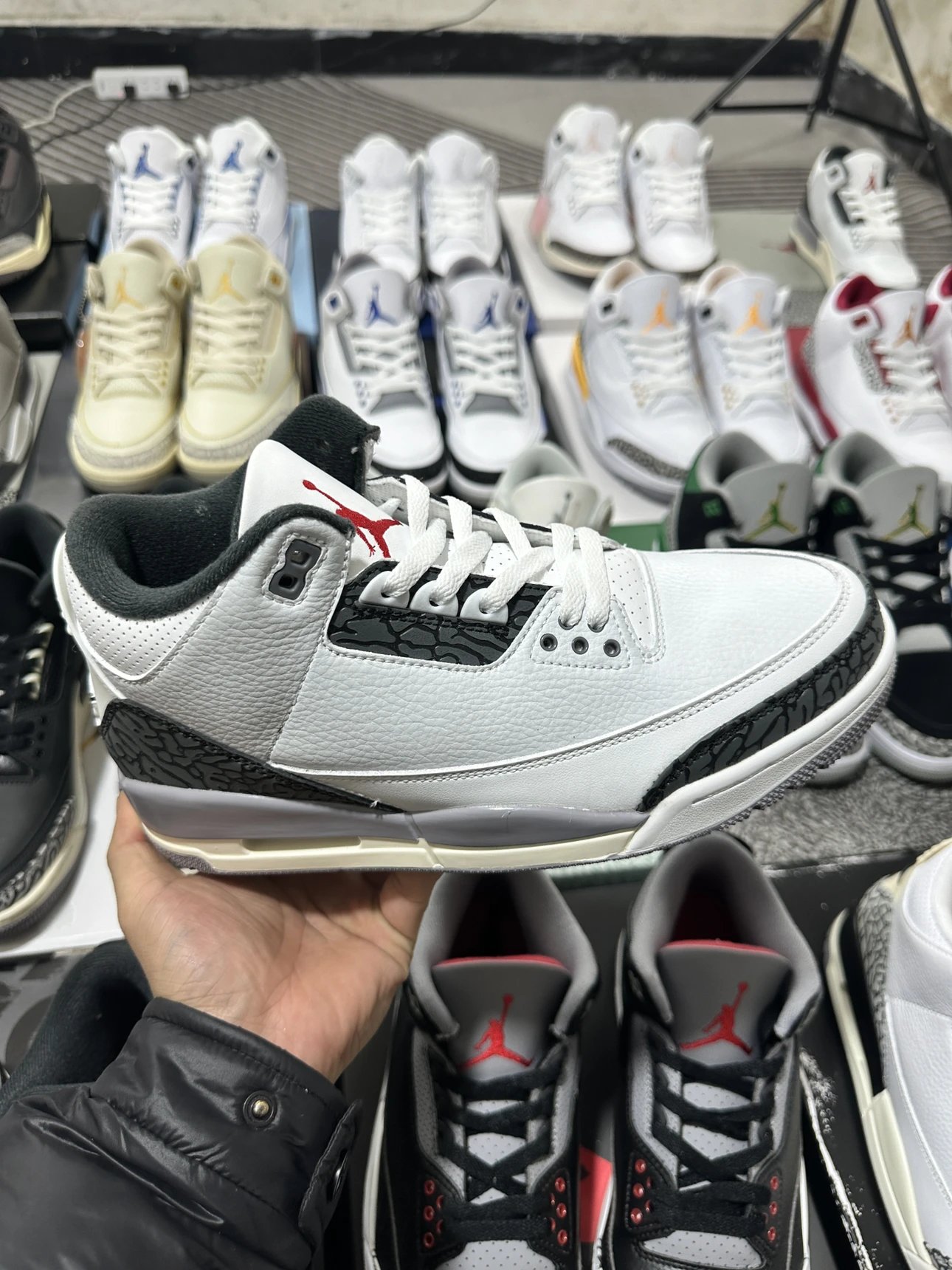 DF Peak Pure Original Foreign Trade Big Factory Air Jordan AJ3 Retro LW Pure Original Branch Product Original Paperboard Last Development Customization High quality Leather Perfect Shoe Matching Company Goods Correct TPU Tongue Lock Latest Original Factory Bottom Mold Large Bottom Card Color Bite Perfect - Cement Grey
