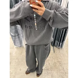 thumbnail for A set of tops is really good-looking [co-branded 25 new] original quality Jied x umbr0 co-branded vintage peeling LOGO embroidered badge washed and distressed long-sleeved polo shirt loose sweatpants set men's and women's models