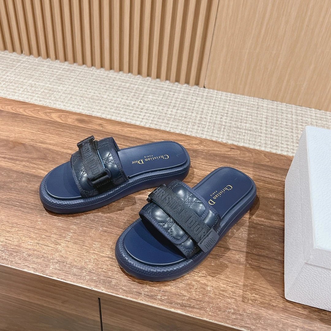 Dior Slides — blue black embroidery colorway — USFans Spreadsheet photo