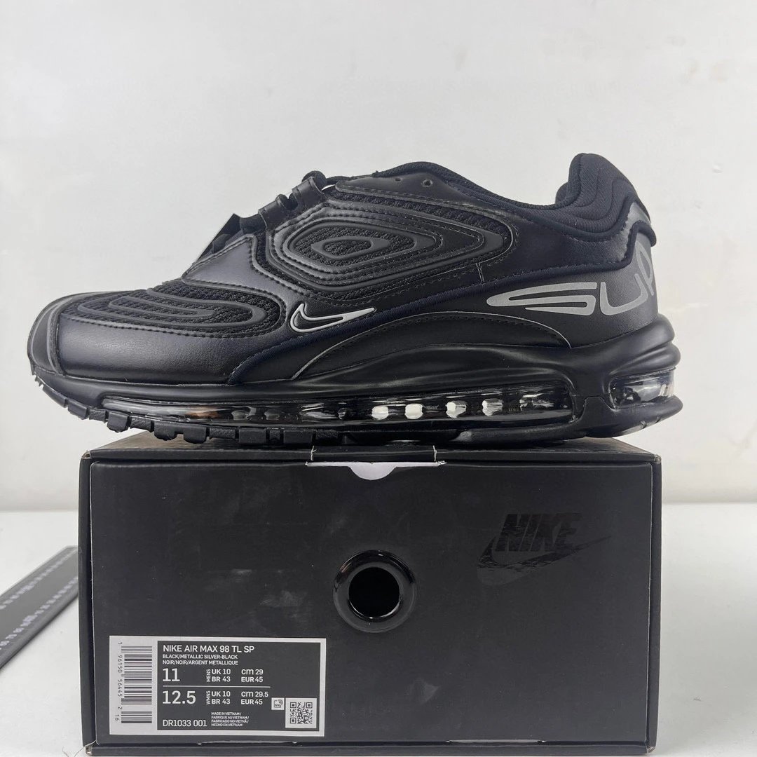 SUP co branded black DR1033-001